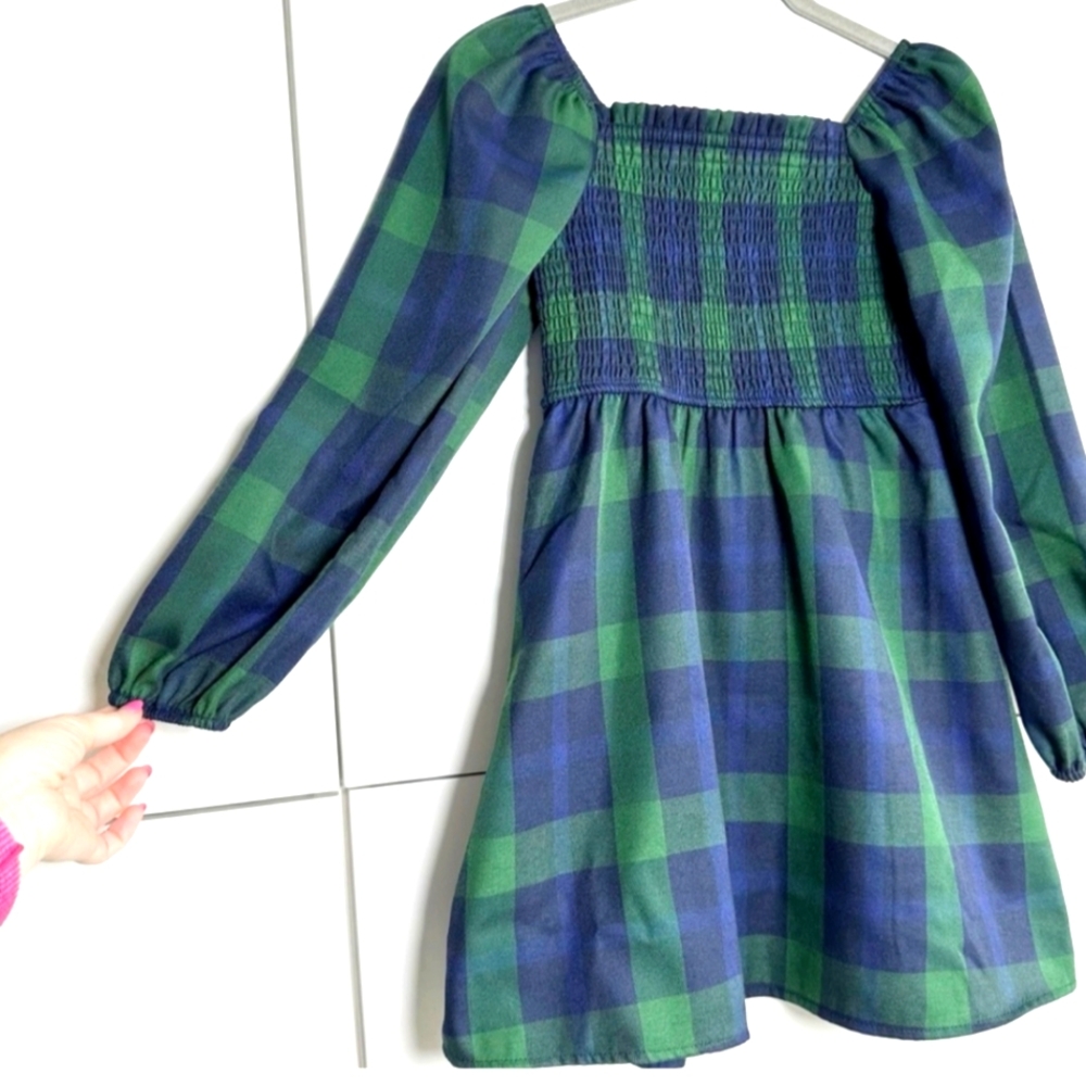 NWT Franki by Francesca’s Christmas Dress Green Blue Plaid Smocked Size 8